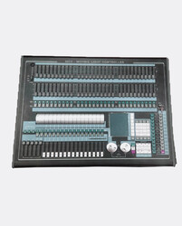 Pearl-2010 Profesyonel Işık Kontrol Masası - ShowTechnics